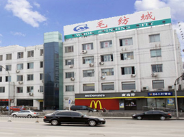 �������ë�ĳ��г�