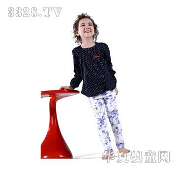 Muuziľ�Ӻ�ɫ����Ůͯ����