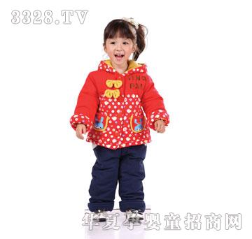 ��ɫ����