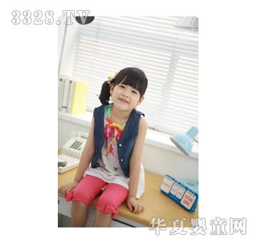 ���׿�Ůͯװ