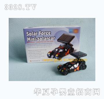 ����̫����С����װ����ɫ��