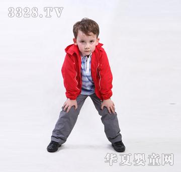 �����ͯ�˶�װ