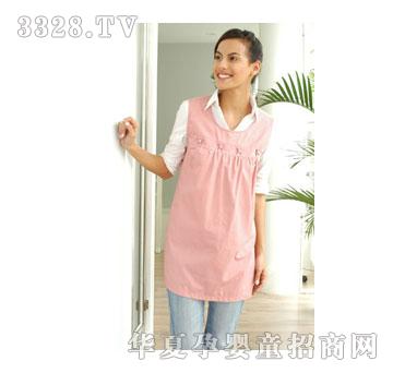 ����������Ŀ��������зۺ�ɫ