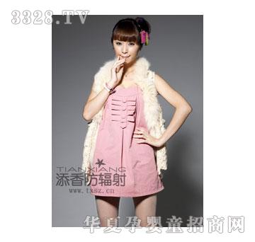 ���������ǰ�ش�����������ȹ�ۺ�ɫ