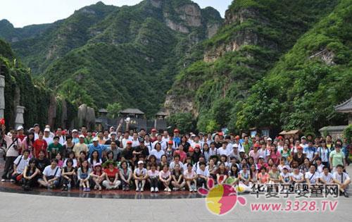 ��ɽ��ˮ֮����ʮ�ɡ�Ұ������