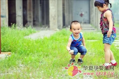 ���볤�󣺳�ѧ�߱ؿ��Ķ�ͯ��Ӱ����