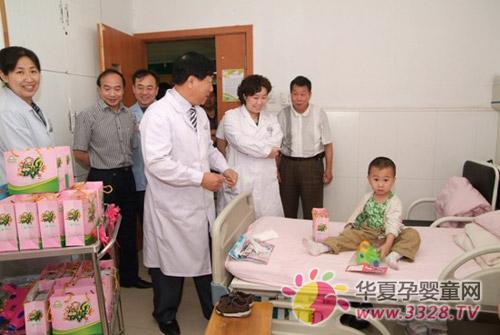 ���������͸������ж�ͯҽԺ�����ǵĽ�������