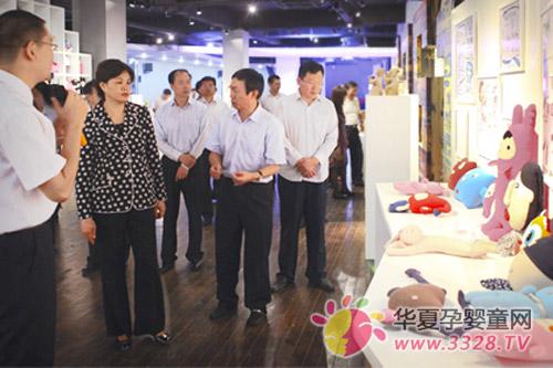 ���ҹ����ָܾ��ֳ�����Ůʿݰ�ٲ������ι�ָ��