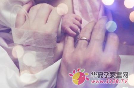 ��С贲��¡�С��Ů�� �����ְ֡��Ʋ�ȱ�̷�Ǯ