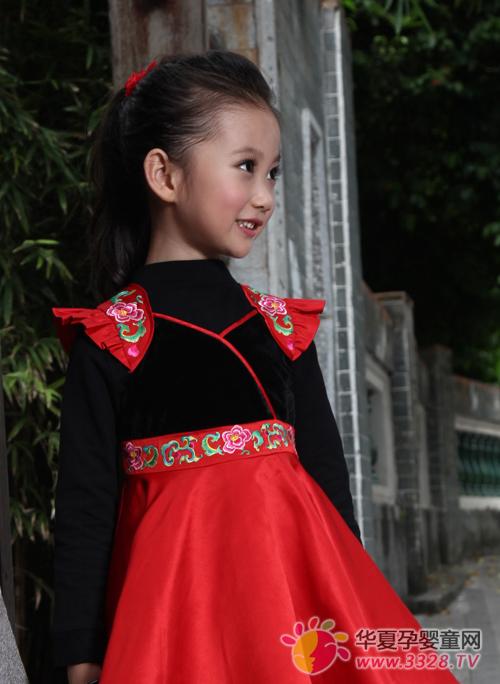 ����С�ɡ�ͯװ���������й��Ļ�