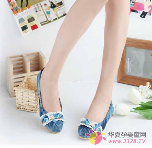 ʱ���������7��ѡ���и�Ь�Ĵ�������