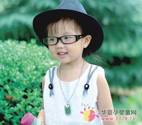 �ҳ���С�ĸ������򵽲��ϸ��ͯװ