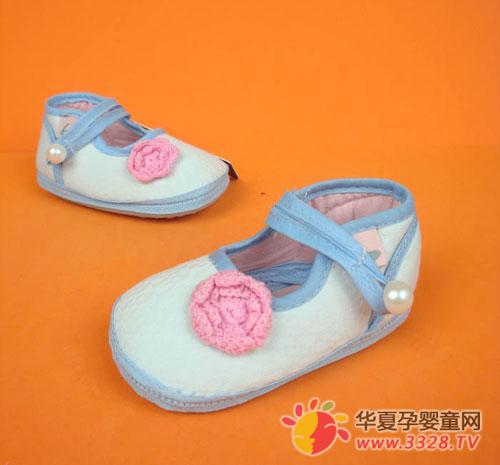 ��������һ˫�����Ӥ��Ь