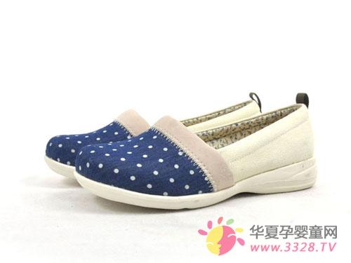 �����贩ʲôЬ?