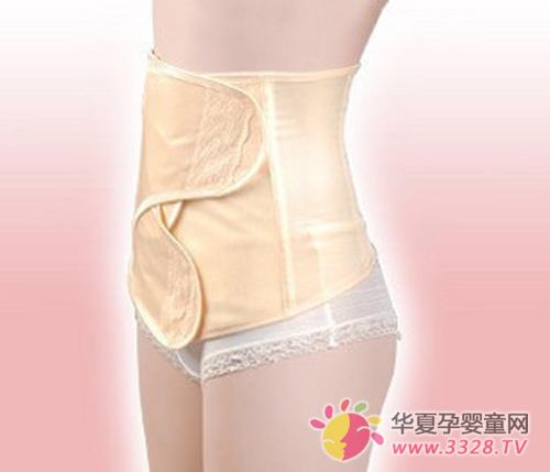 ˳�����ÿ������ո���