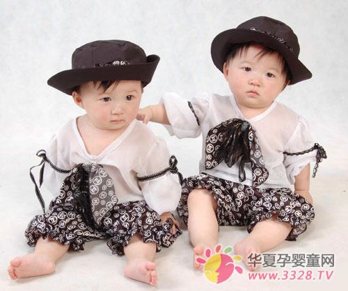 ����˫��̥Ҫע��ʲô