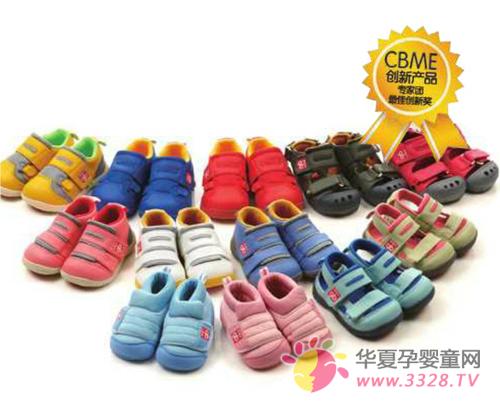 �ú���Ӥ�׶��ɳ�Ь�ٻ�CBME��Ʒ��Ѵ��½�