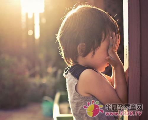 ��ƨ�ɻ���������ͷ�Ӱ�캢���Խ���