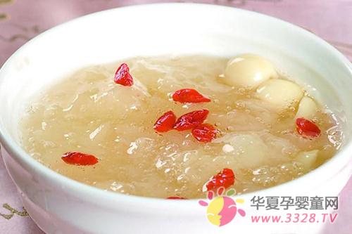 Ӥ��4���¸�ʳ��������