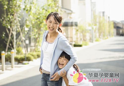 ���������Ӫ����Ӱ�캢�ӵ�һ��