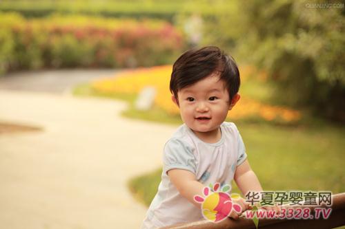 Ӥ�׶����Ӹ�ʳ��ĸҪ���ֹ���