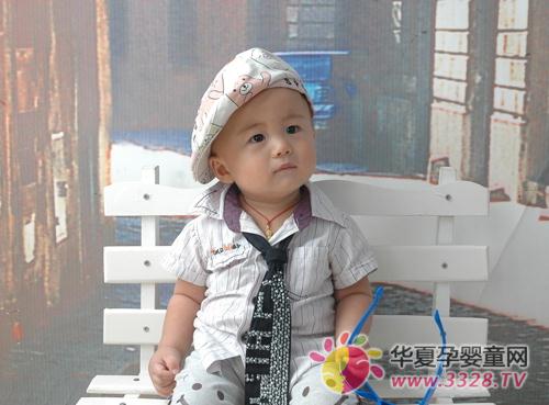 �׷��ܹ���ȫ����̷ۺ�ĸ����