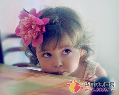 �Ա��;ܾ���ʳ��ô�ֱ�