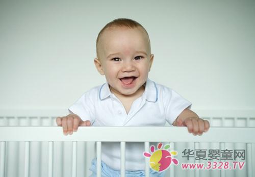 Ӥ�������ɫ