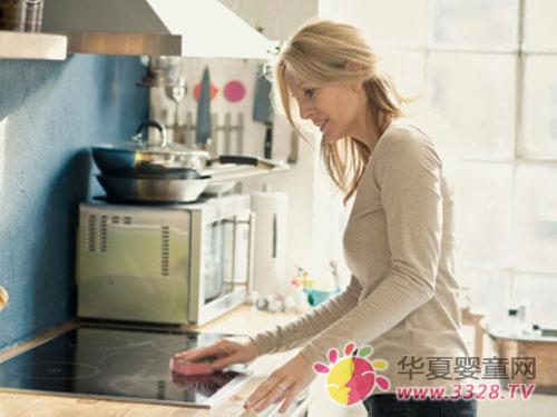 ���л���Ů�Ա������