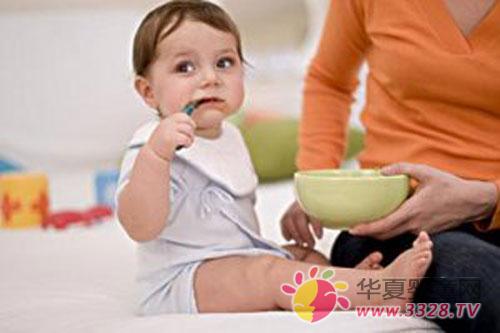 ��ĸ����֢���Ŵ�����Ů��