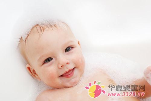 ǿ��Ӥ����ԡ¶����