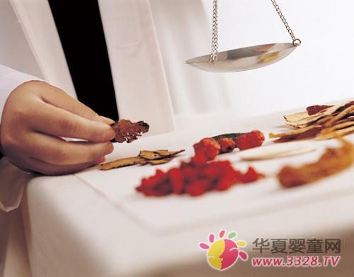 ��ҽ����С������ķ���