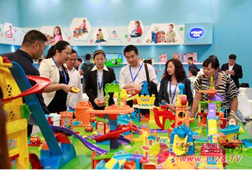 ����ƴ�� �������顪��ΰ�״����������ϵ����Ʒ����2015�Ϻ����չ