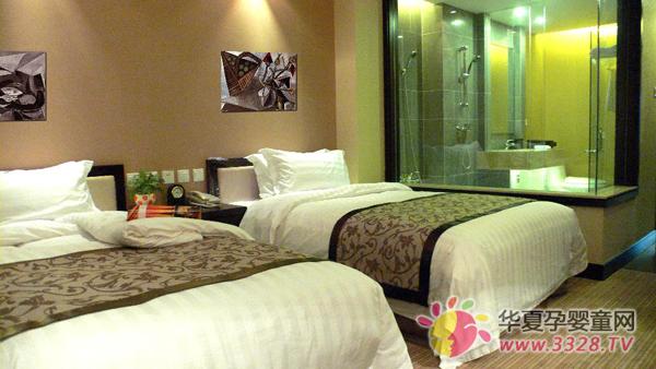 2013�꾩������ӤͯչΪ�����ܱ�����������ʾƵ�