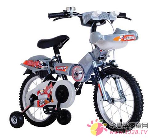 ����ͯ�������μ�2013�����Ӥ�׶���Ʒչ