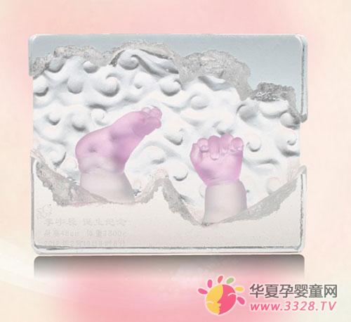 ����Ӥ�׶�����Ʒ���ӽǵǳ�2013��Ϸ�ĸӤչ